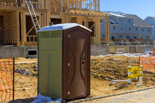 Portable Toilet Options We Offer in Dillingham, AK